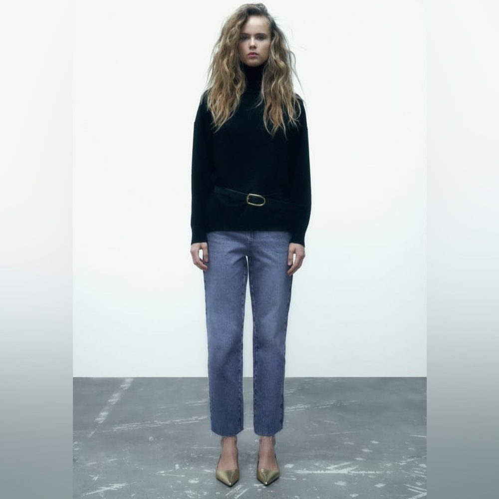 Zara high rise straight jeans Z1975